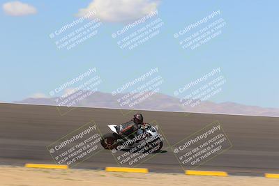 media/Oct-03-2022-Moto Forza (Mon) [[5f077a3730]]/Beginner Group/Session 2 (Turn 10)/